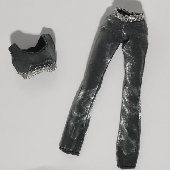 COPY - Vintage 1999 Britney Spears Video Performance Doll VMA Outfit - Picture 3 of 6